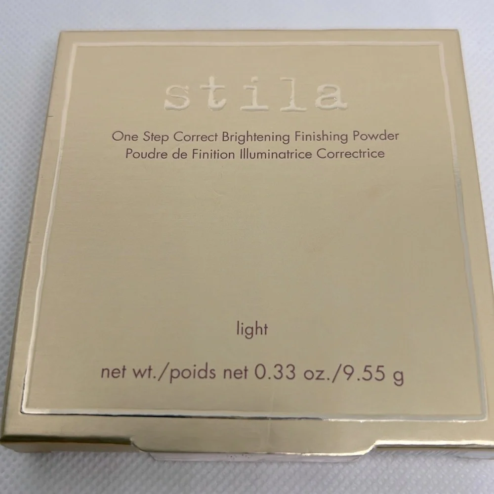 Stila Light One Step Correct Brightening Finishing Powder Full Size